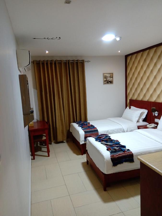 Seven7Days Hotel Aqaba Exterior foto