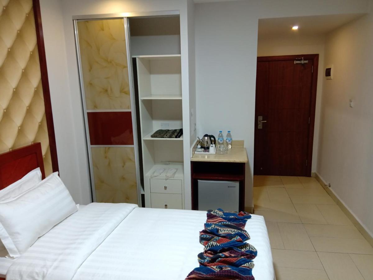 Seven7Days Hotel Aqaba Exterior foto
