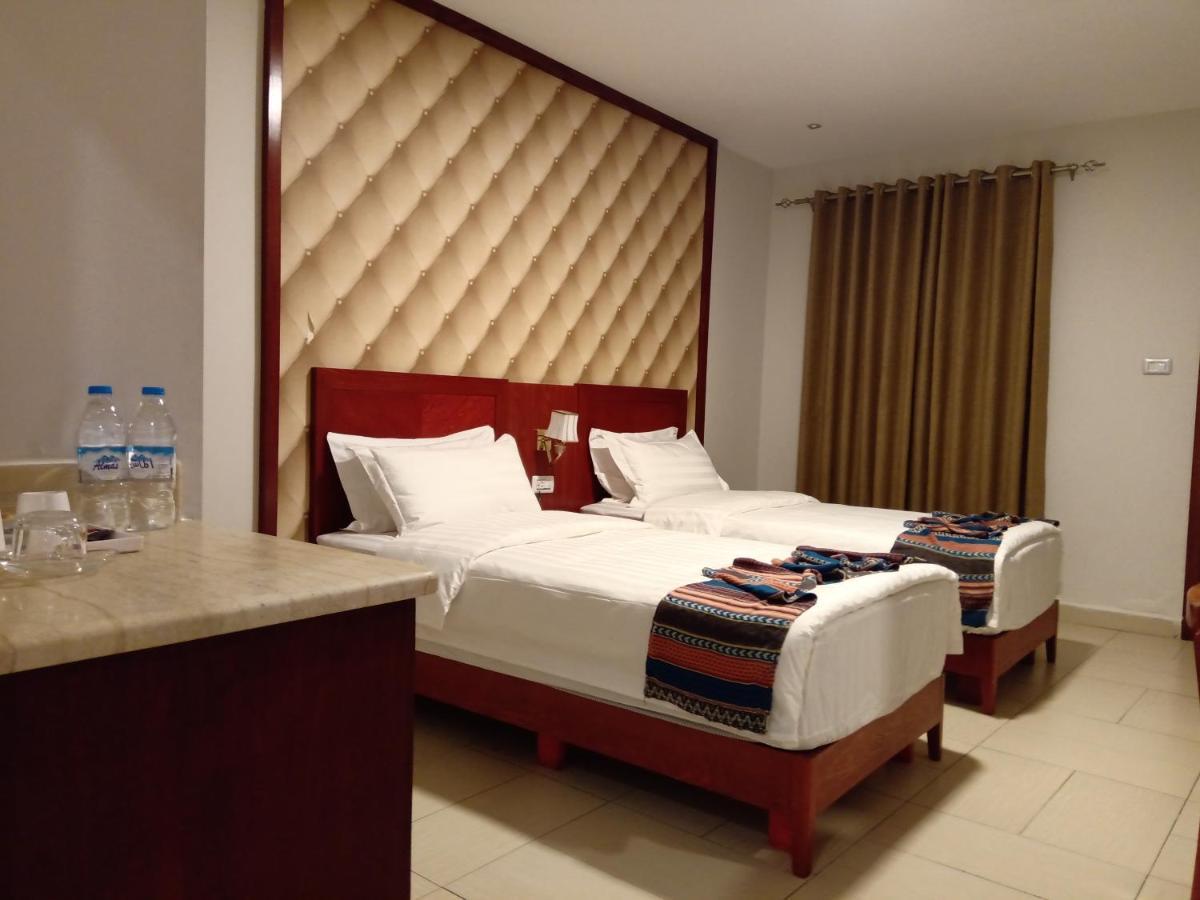 Seven7Days Hotel Aqaba Exterior foto